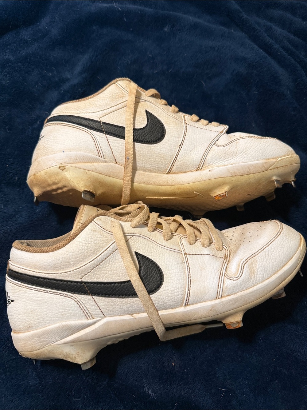 Nike Men’s Air Jordan baseball cleats size 12